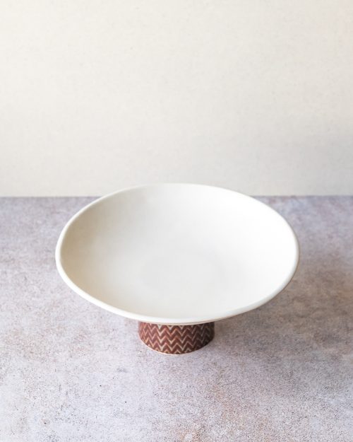 Stoneware centrepiece by Sul Clay. Handmade in UAE